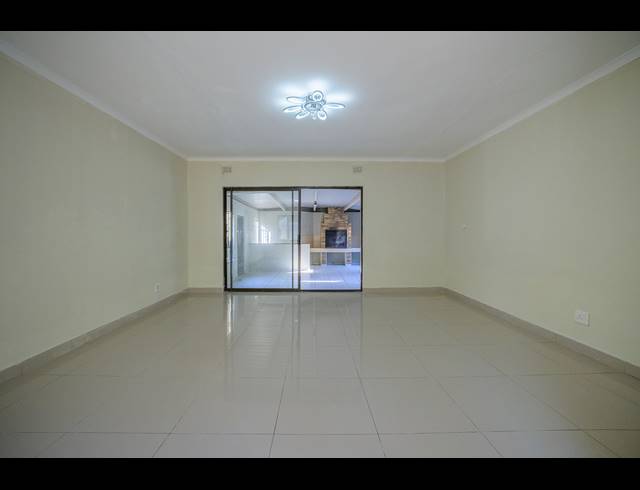 4 BEDROOM HOUSE FOR SALE IN NEW GERMANY
